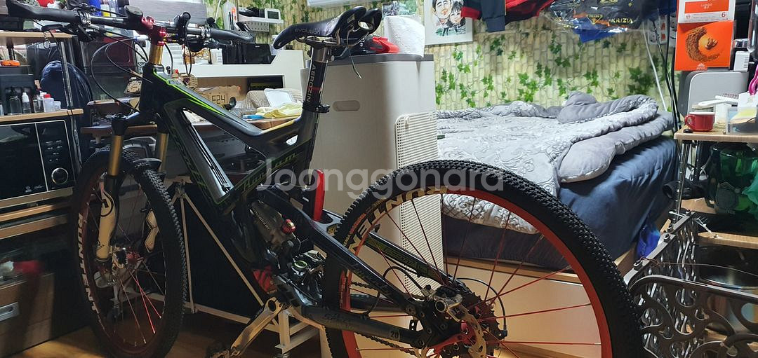 스캇풀샥카본MTB--1