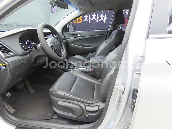 @16년식 올 뉴투싼 전국최저가격--4