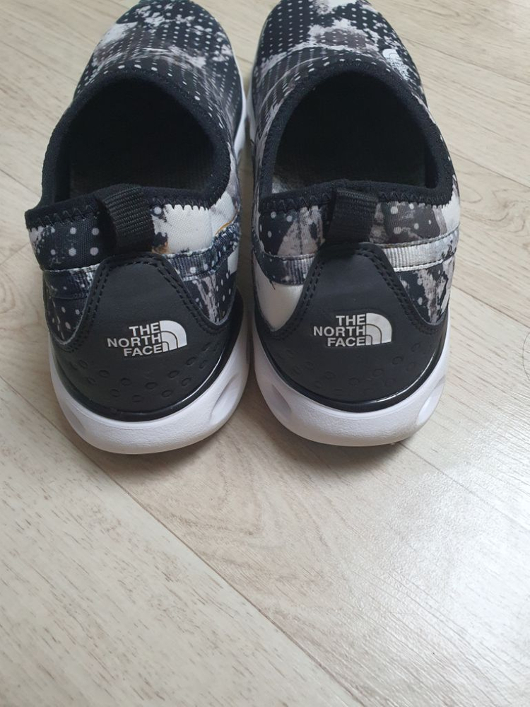 280 노스페이스 물놀이 수상 신발 운동화 완전좋아요 이미지