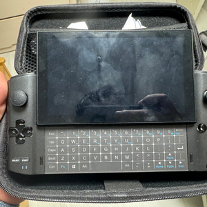 gpd win3 i7-1165g7/16gb/1tb팝니다