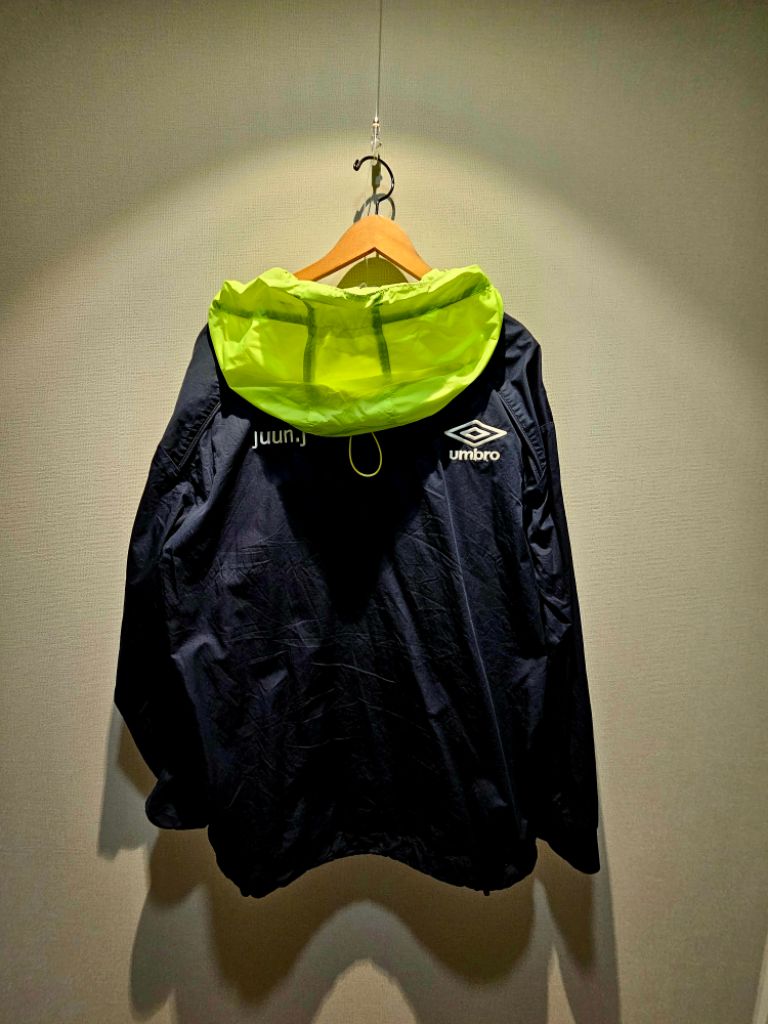 x umbro 콜라보 형광배색 네이비 후드 중고나라 안심되는