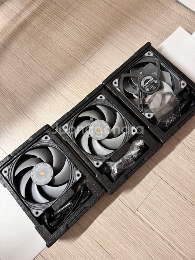 phanteks t30 세장--0