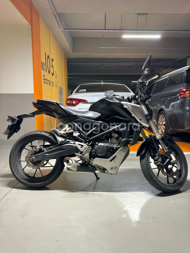 혼다 cb125r 2018년식--3
