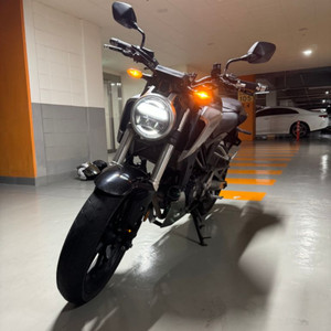 혼다 cb125r 2018년식