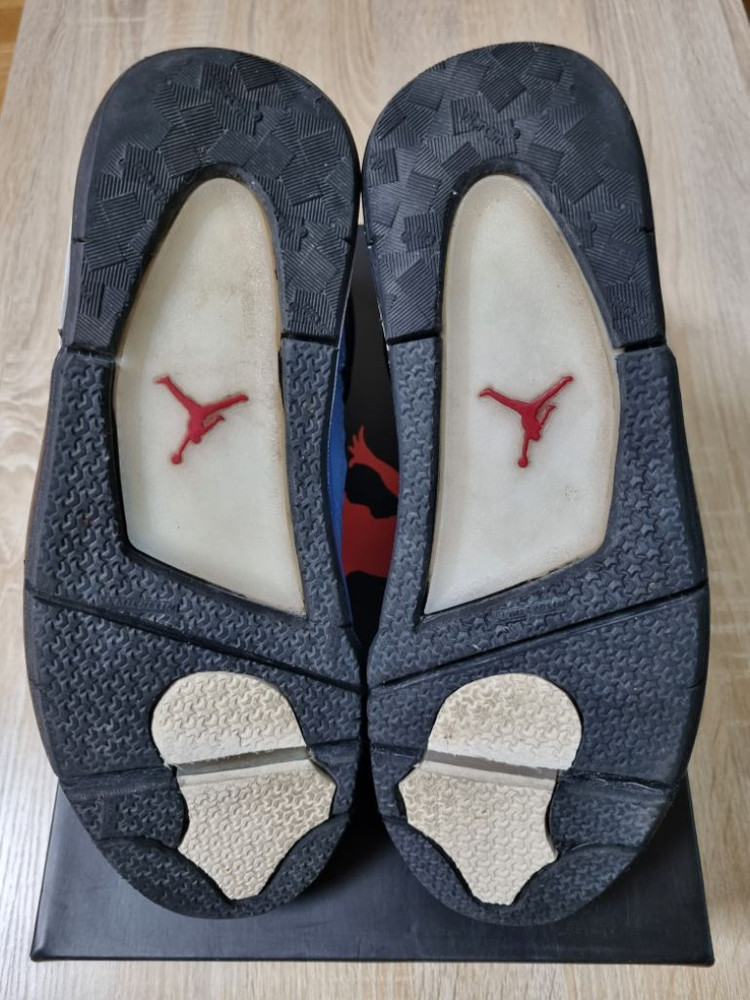 [255]조던4 트래비스스캇 캑터스 잭 이미지