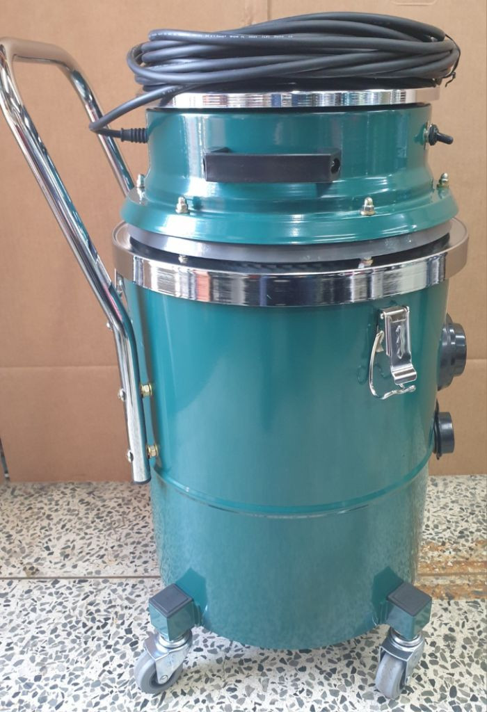 국산 산업용청소기 건습식겸용 2모터장착 판매 이미지