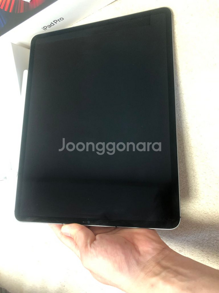아이패드 프로 12.9 5세대 256g 셀룰러 스그 +--1