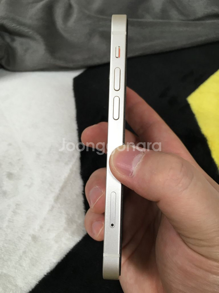 아이폰13미니 128G 화이트 s급 팝니다--2