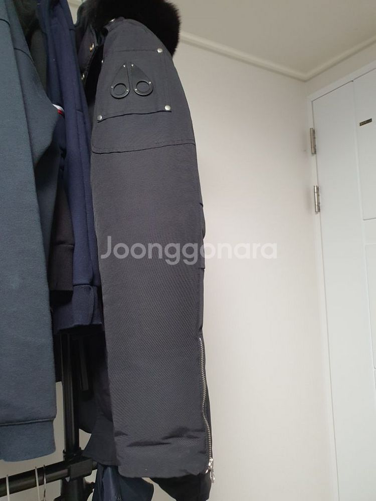 무스너클 남성 롱패딩--2