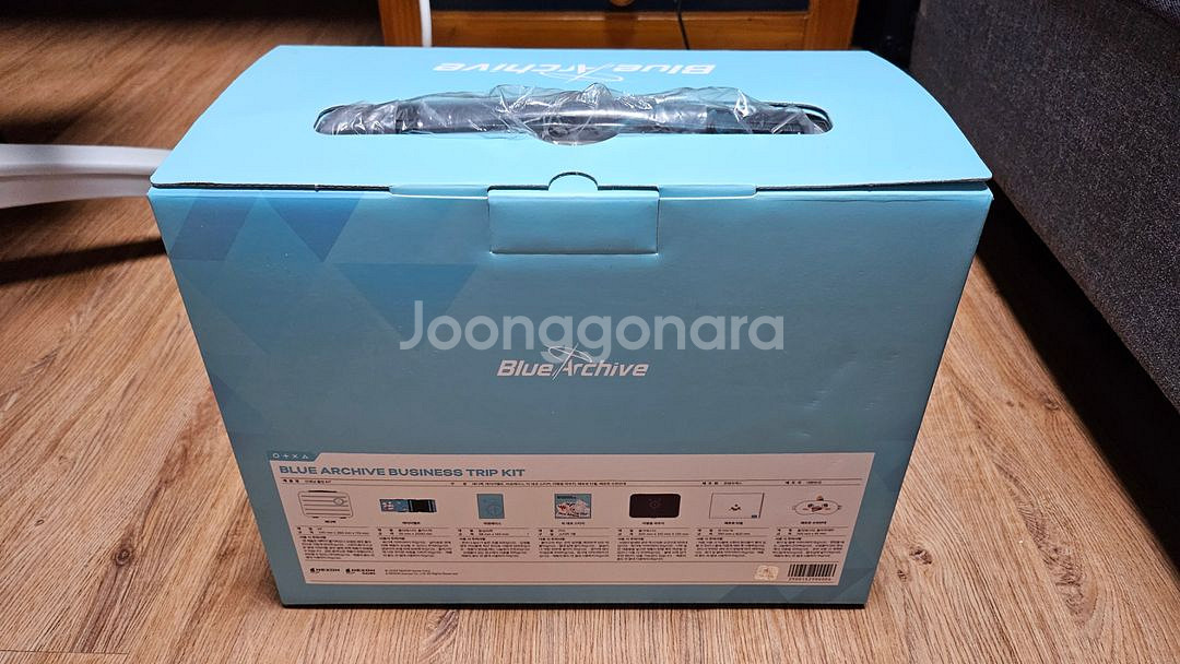블루아카이브 출장키트가방(레디백) 미개봉 판매합니다.--1