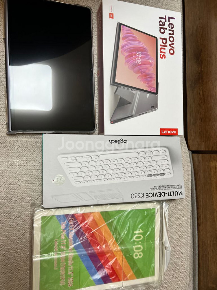 레노버 탭 플러스 128gb s급 + 로지텍 k380--0