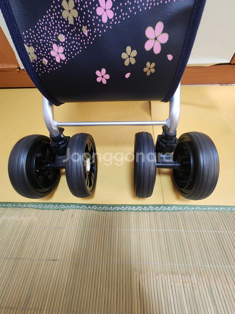 새제품 케어맥스 어르신 보행기 택배비포함--8