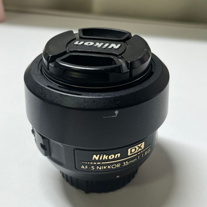 니콘 DX 35mm 1.8G 렌즈만 중고