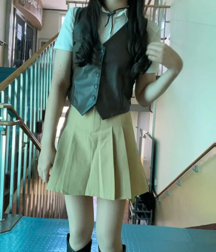 졸업사진 카우걸 대여 컨셉 대여 의상 대여 이미지