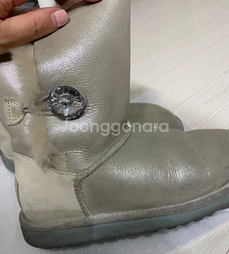 UGG230--1