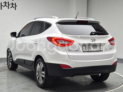 @14년식 뉴투싼 ix 디젤 R2.0 2WD 모던 전--1