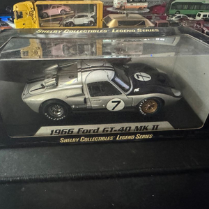 1:18 1966 ford gt-40 판매합니다