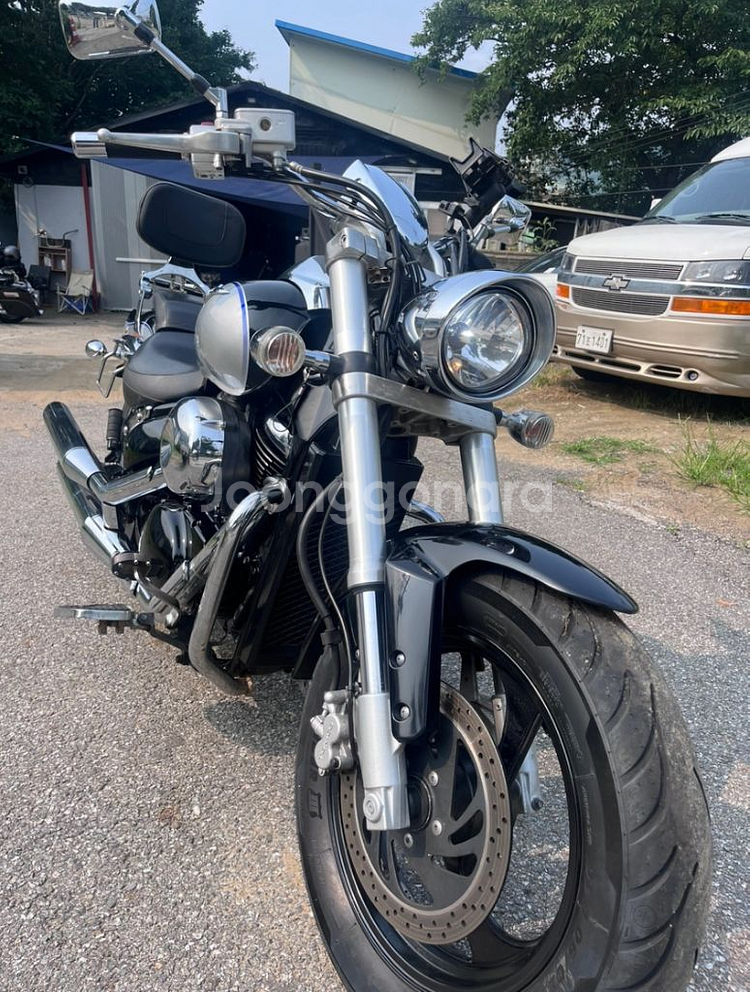 208년 인트루더 M800 팝니다--1