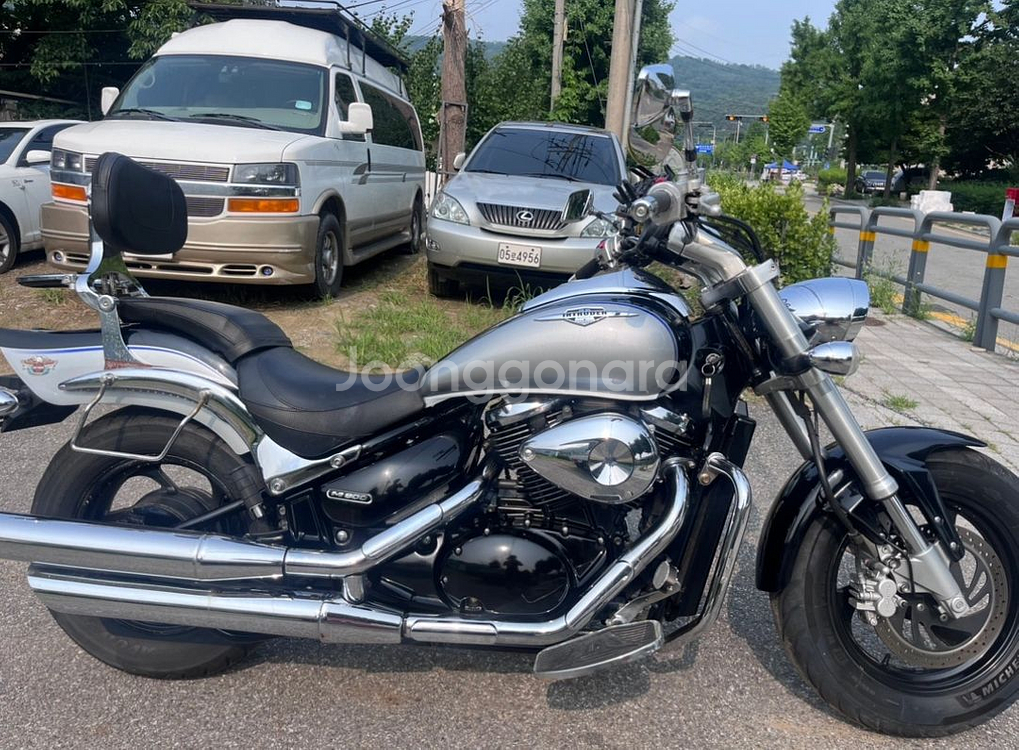 208년 인트루더 M800 팝니다--0