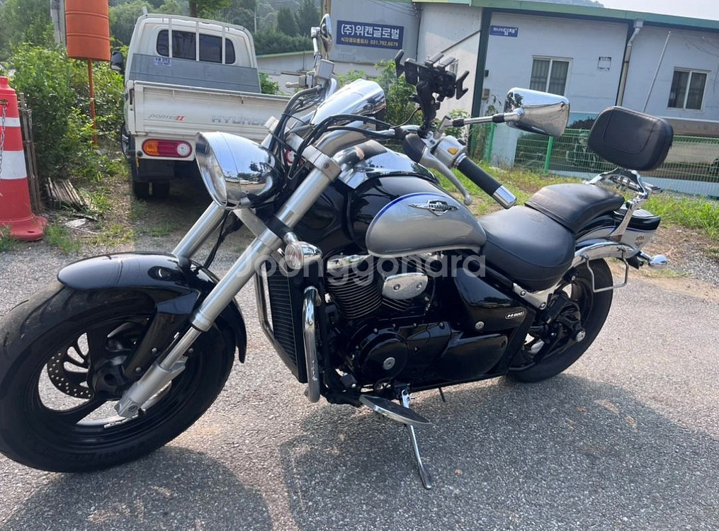 208년 인트루더 M800 팝니다--5