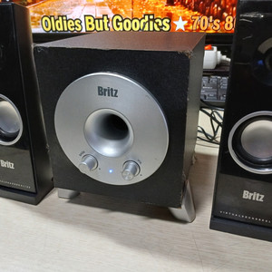 Britz BR-1200 앰프내장형 스피커 성능굿