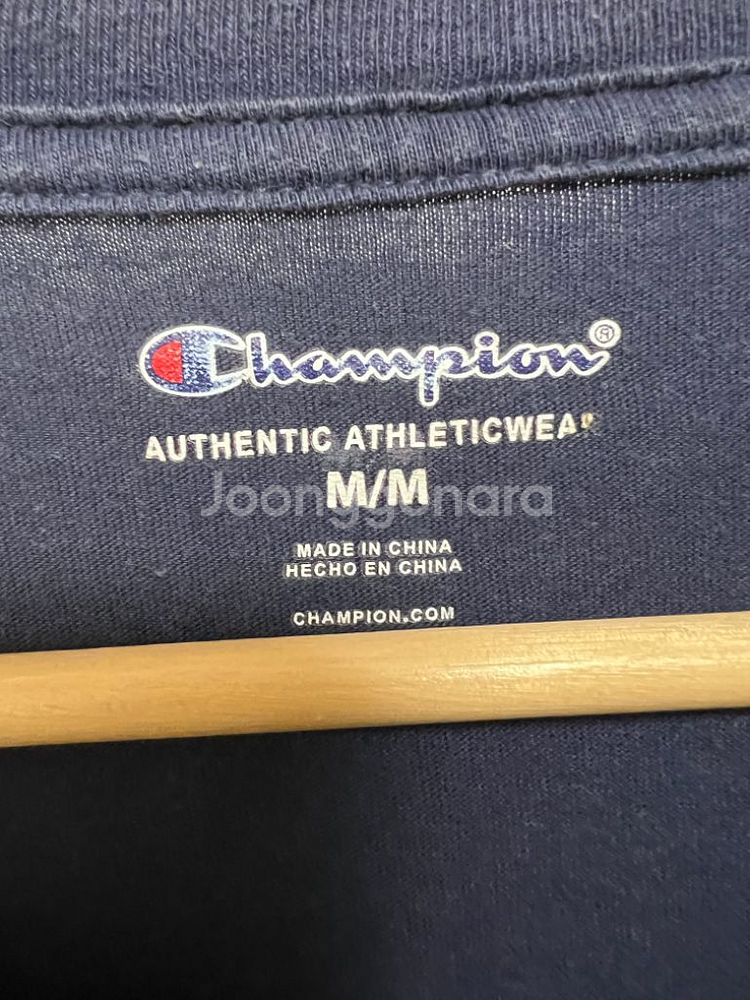 챔피온 남색 반팔티셔츠 M사이즈 판매--1