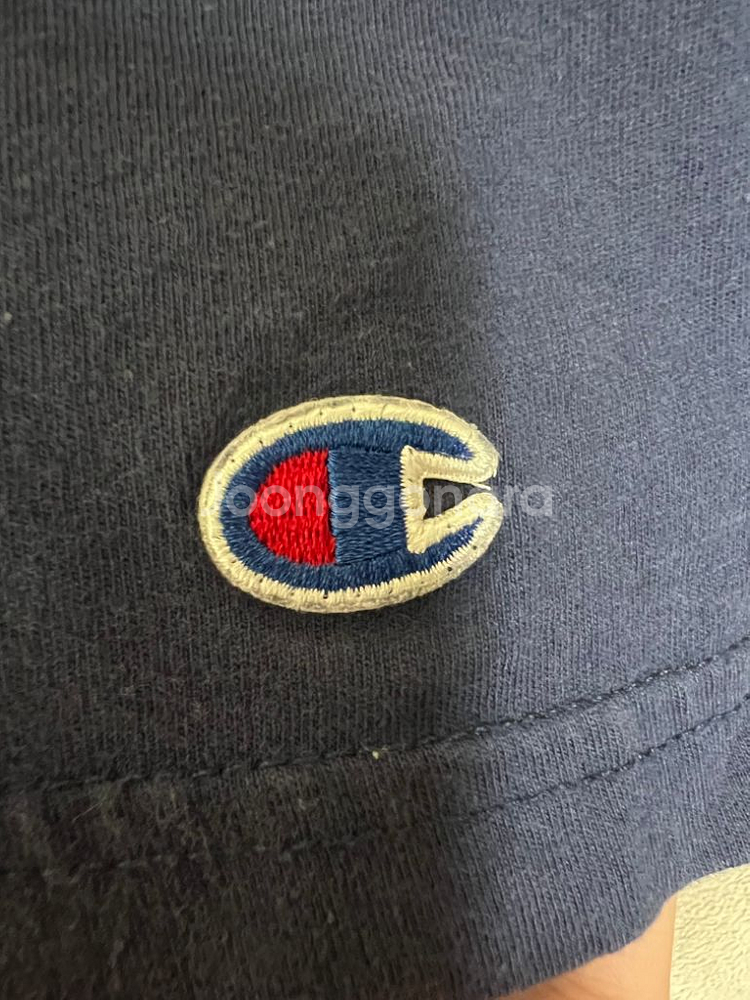 챔피온 남색 반팔티셔츠 M사이즈 판매--3