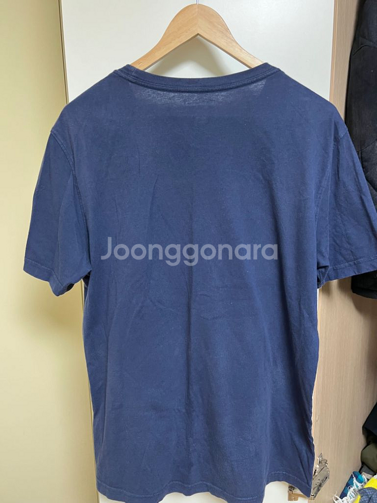 챔피온 남색 반팔티셔츠 M사이즈 판매--4