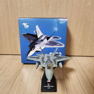 F-22 랩터 1:100 팝니다