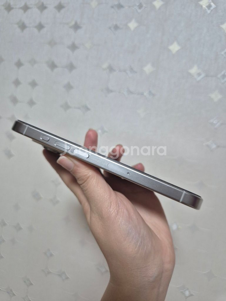 아이폰 15 Pro 128G--2