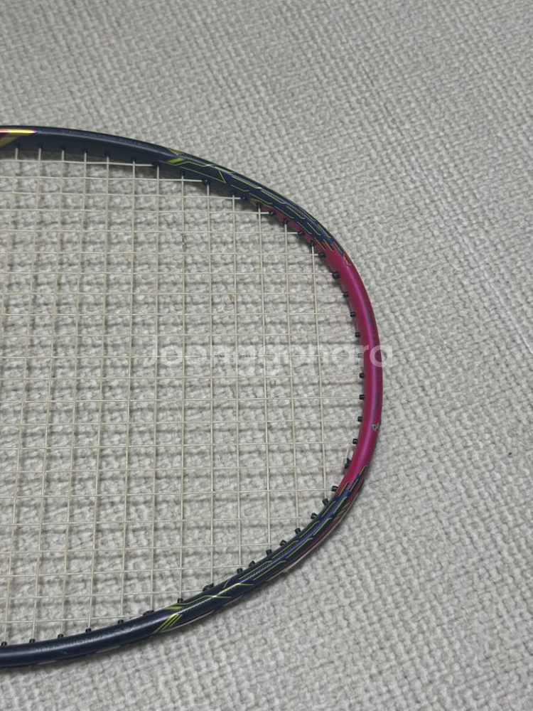 yonex요넥스 배드민턴 라켓 VTZF2-LCW 팝니다--2