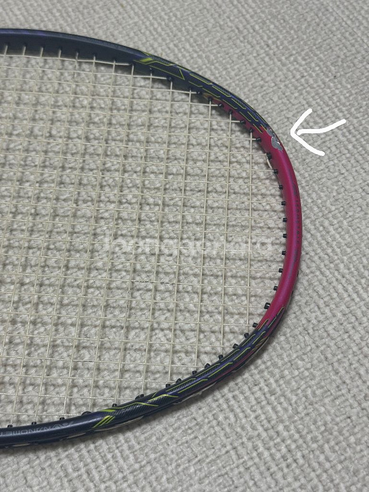 yonex요넥스 배드민턴 라켓 VTZF2-LCW 팝니다--3