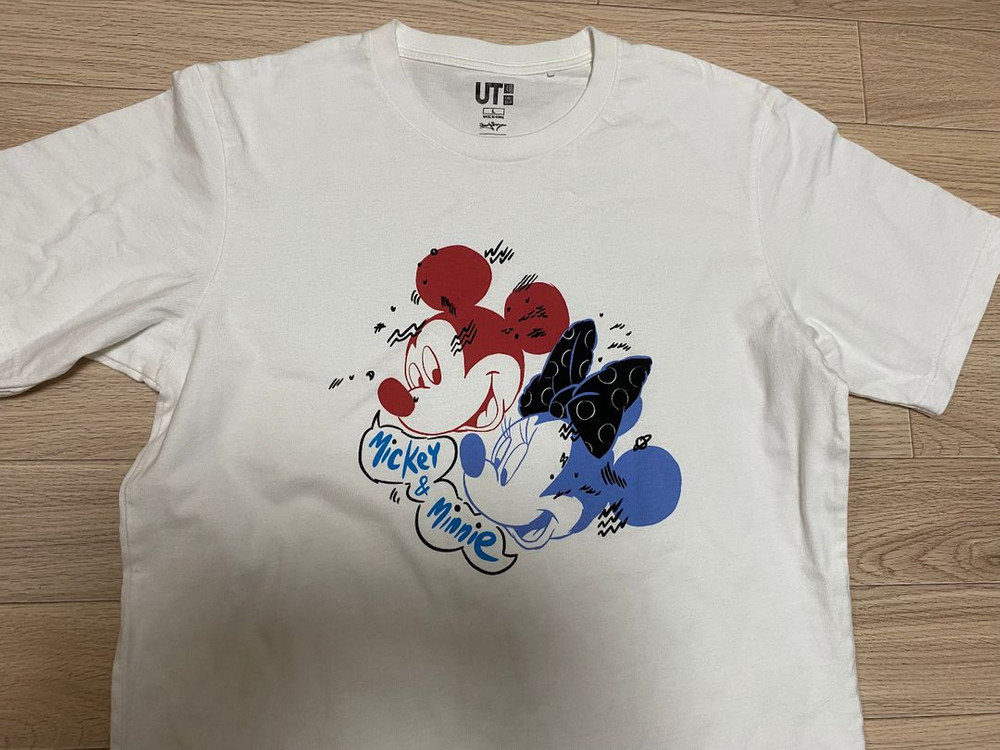 유니클로 미키마우스 반팔티 L--3