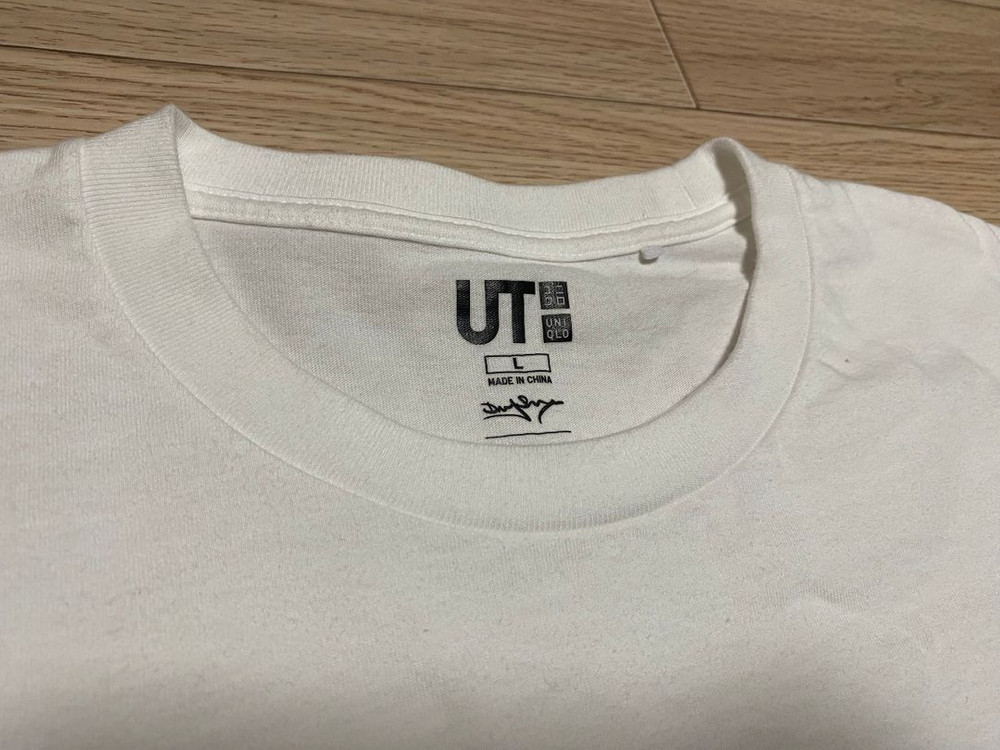 유니클로 미키마우스 반팔티 L--2