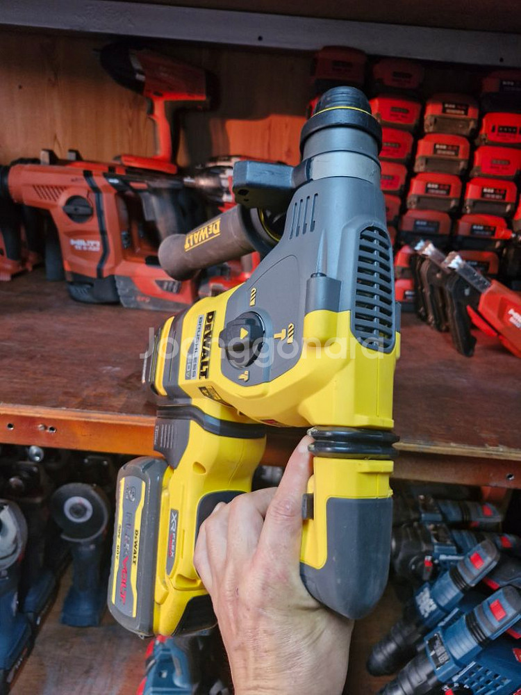 디월트충전함마드릴DCH333AVR--8