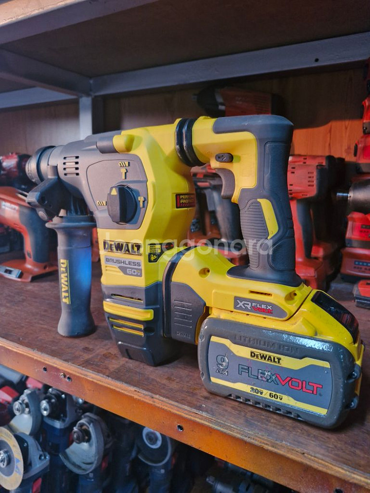 디월트충전함마드릴DCH333AVR--5