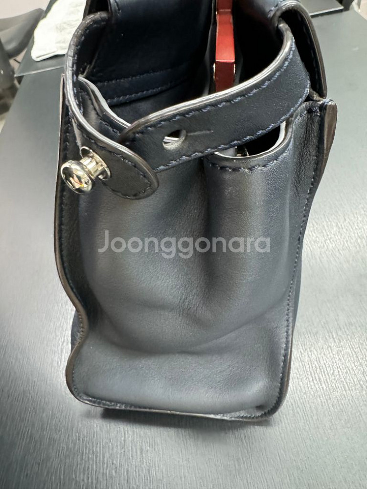 펜디 피카부 잠실 애비뉴엘 영수증 포함 풀박스 구성--3