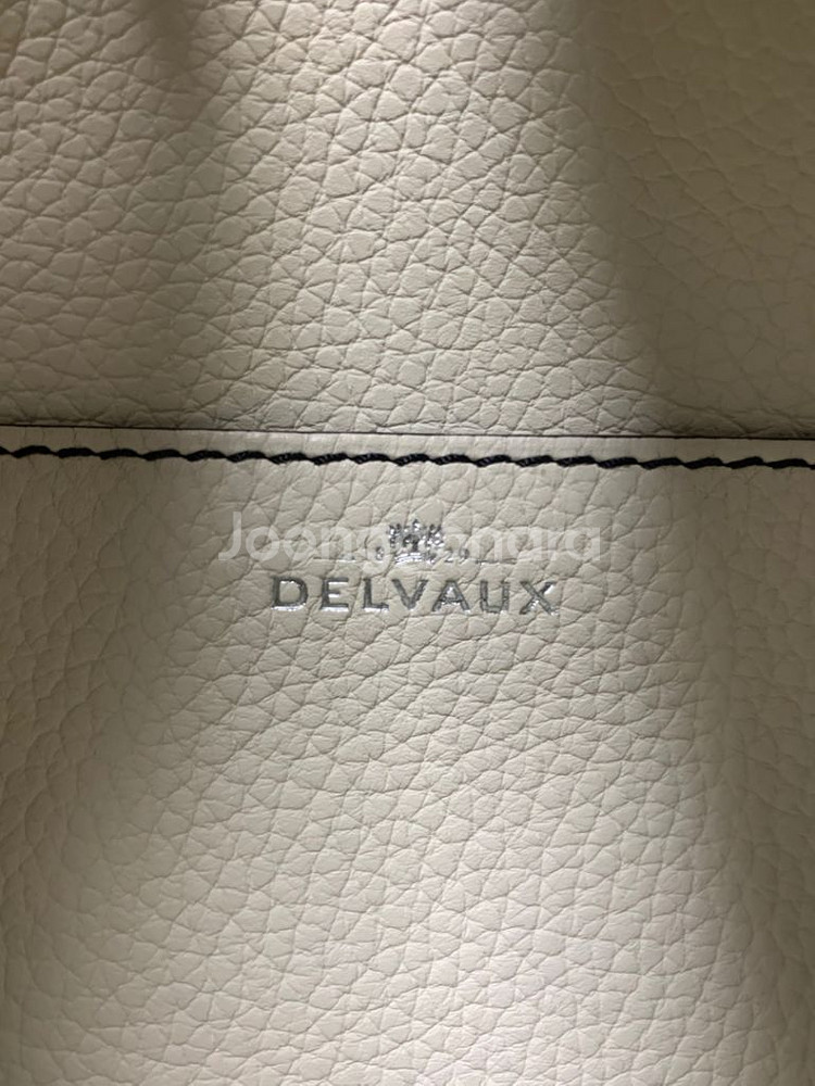 delvaux 델보 팽 핀 데일리 백 새상품급--5