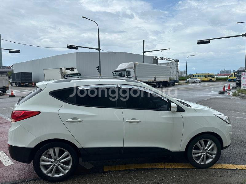 @11년식 투싼 ix 디젤 R20 2WD LX20 프--3