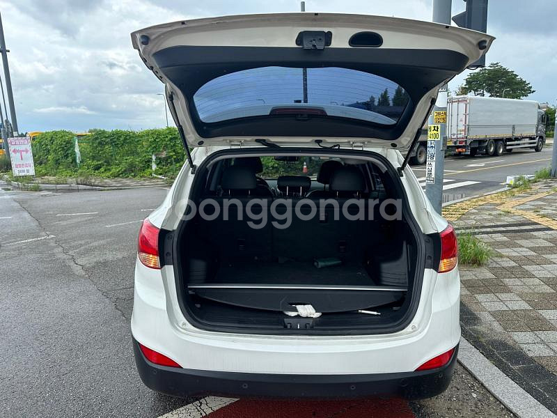 @11년식 투싼 ix 디젤 R20 2WD LX20 프--5