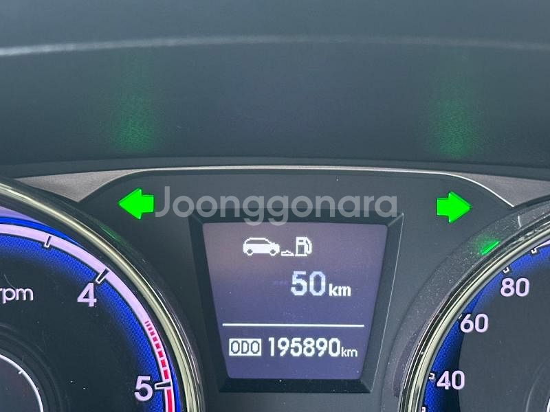 @11년식 투싼 ix 디젤 R20 2WD LX20 프--9