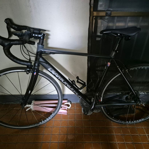 105급 로드자전거 및 용품팔아요