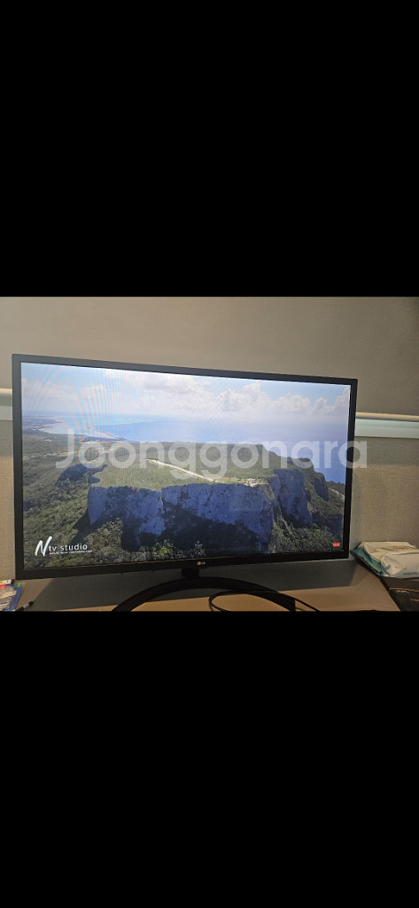 LG 32인치 모니터--1
