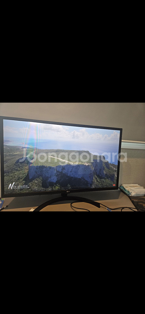 LG 32인치 모니터--4
