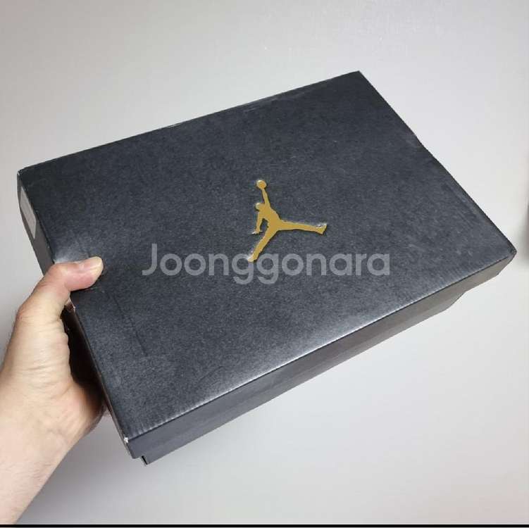 조던1 미드 시카고 블랙토 285사이즈 나이키 크림--5