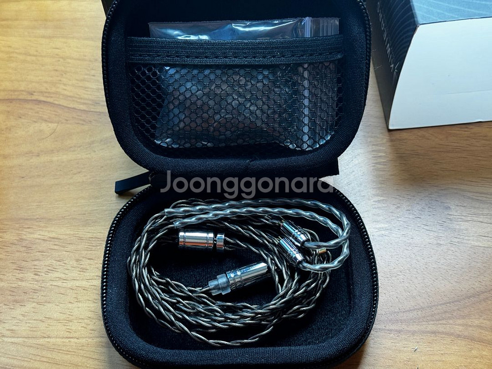 키위이어스 퀸텟 판매 합니다--3