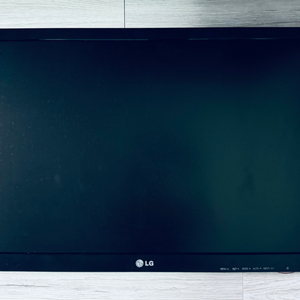 LG 플랫트론 27인치 모니터 FLATRON E2742