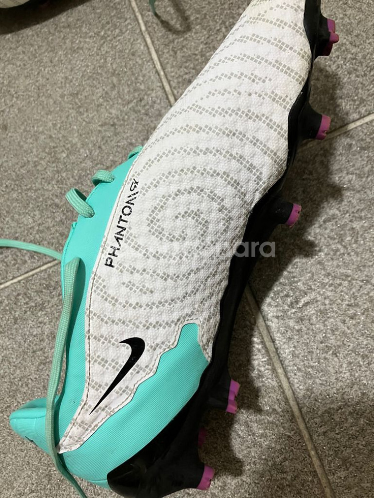 나이키 축구화 팬텀 GX 아카데미 FG/MG (DD94--1