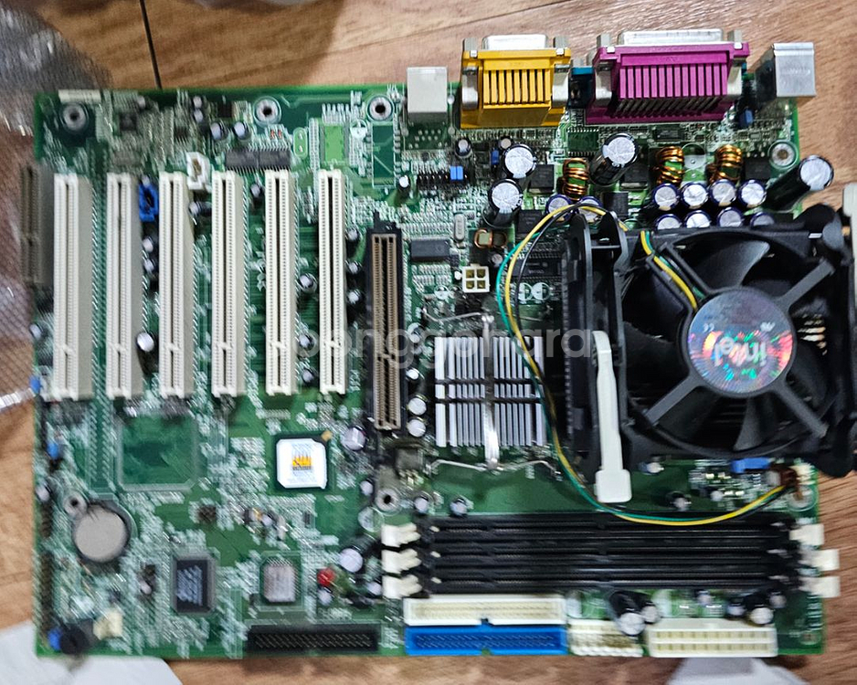 메인보드+cpu+랜카드+그래픽 카드+램+인텔기본쿨러--1