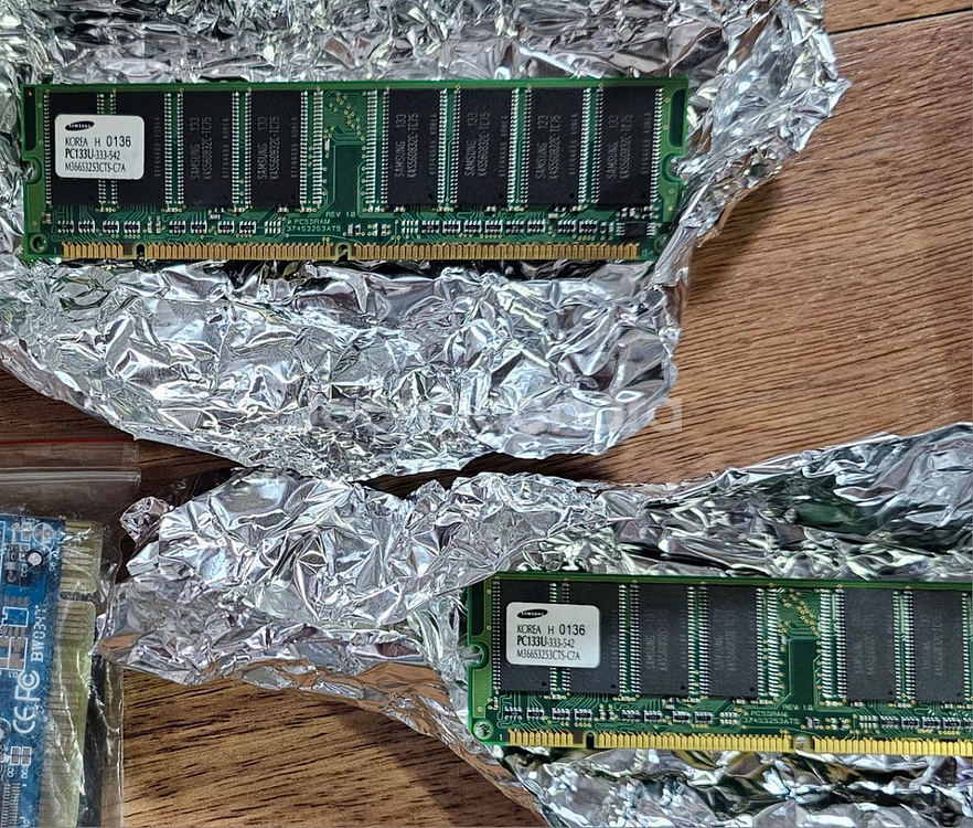 메인보드+cpu+랜카드+그래픽 카드+램+인텔기본쿨러--4